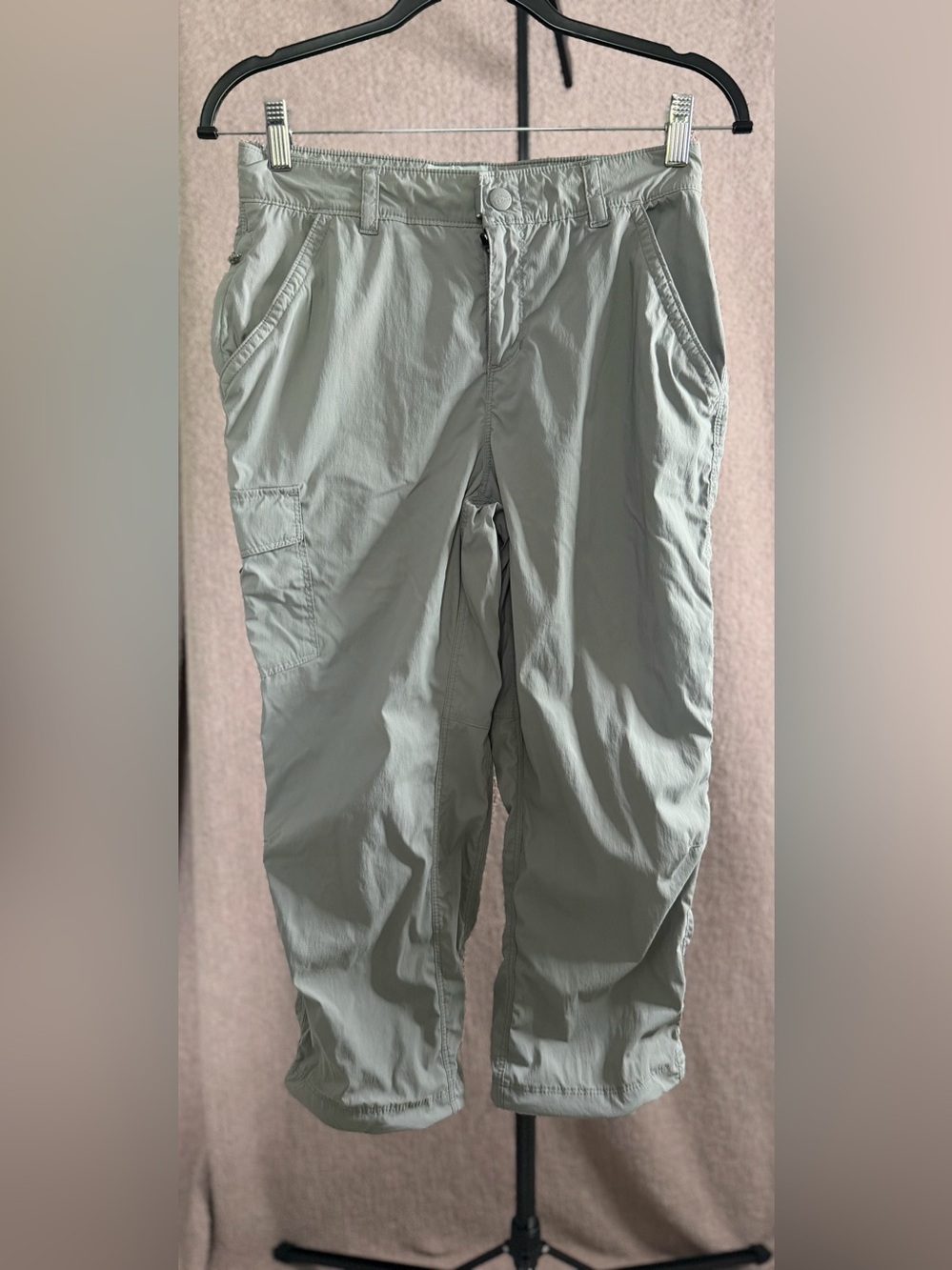 L.L.Bean Women’s XS Regular Gray Lightweight Cargo Hiking Capri Pants